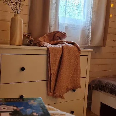 Dom wakacyjny Stiavnicke Chalupky Pri Richnavskych Jazerach *