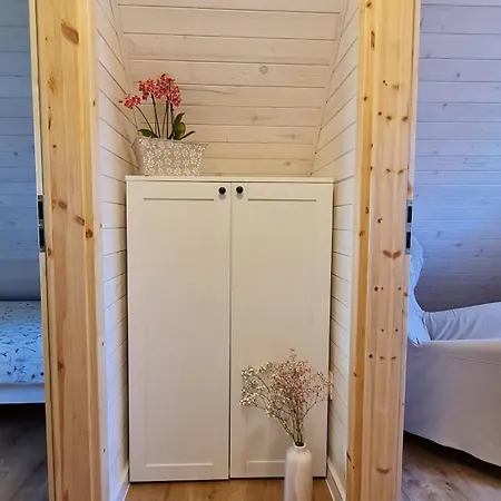 Stiavnicke Chalupky Pri Richnavskych Jazerach *