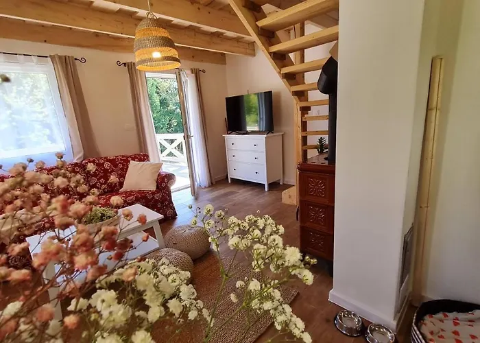 Stiavnicke Chalupky Pri Richnavskych Jazerach Semesterbostad *